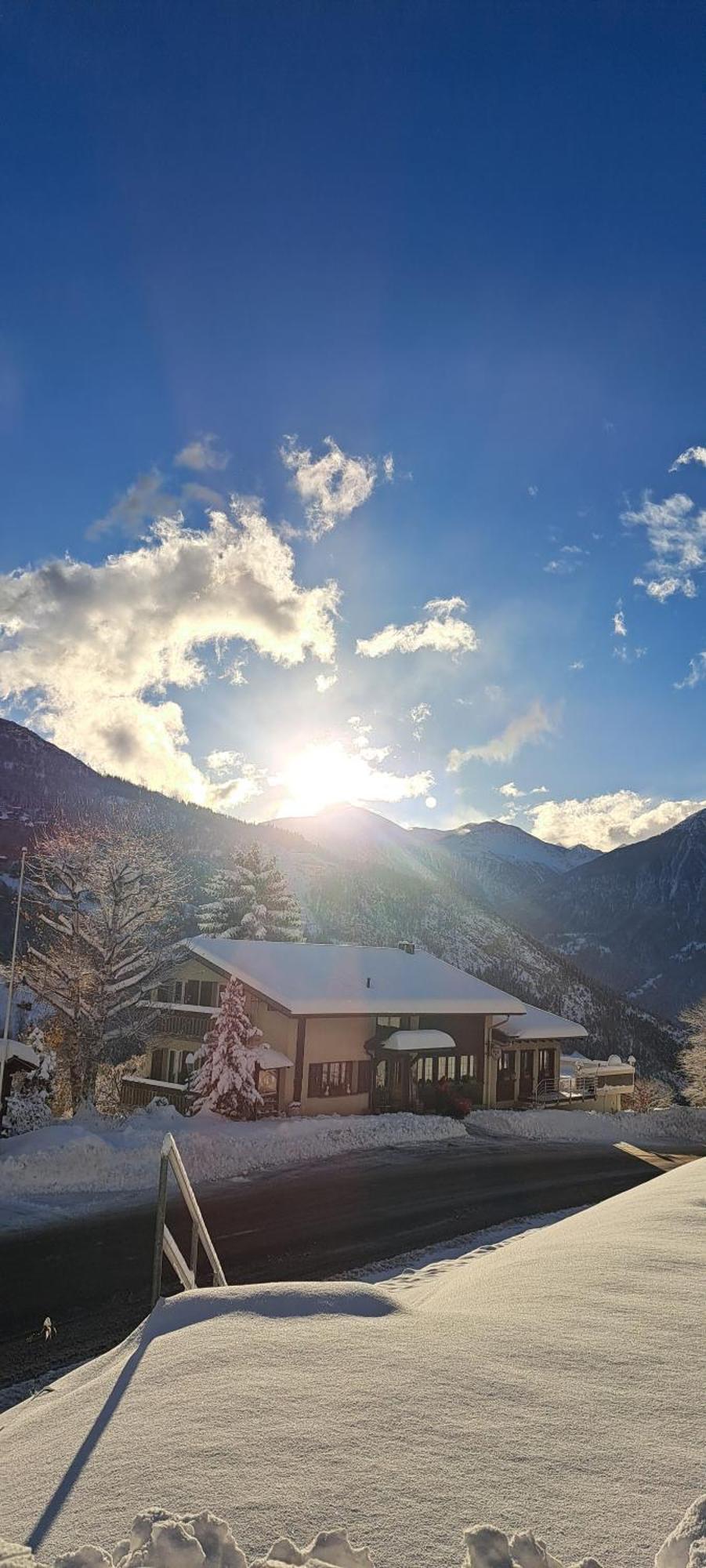B&B Chalet Rustica Inden, Leukerbad Ngoại thất bức ảnh